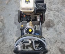 Petrol power washer (brand new)