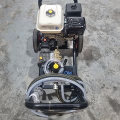 Petrol power washer (brand new)