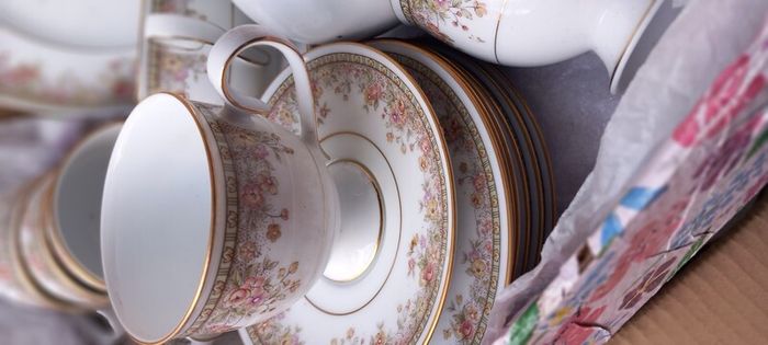 21 piece  noritake tea set