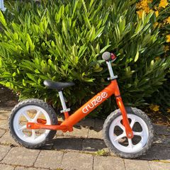 Cruzee balance bike