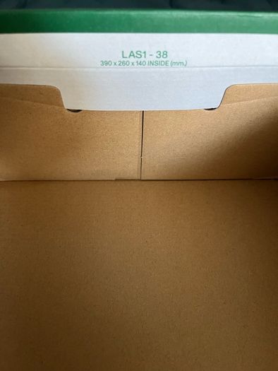 versace Lacoste Hugo Boss karl lagerfeld shoes box empty