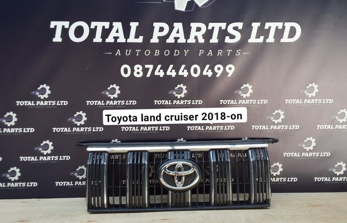 Toyota land cruiser 2018-on grill