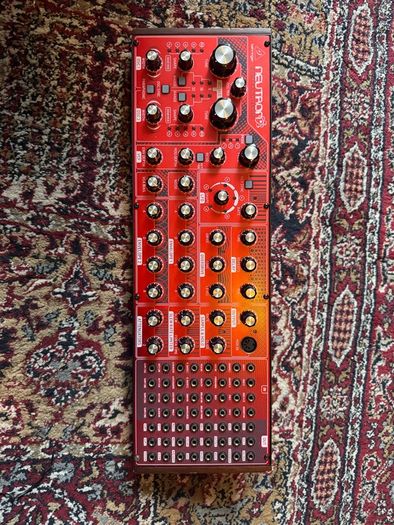 Behringer Neutron