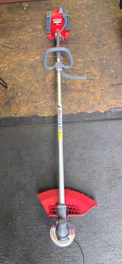 Efco 8350 Strimmer
