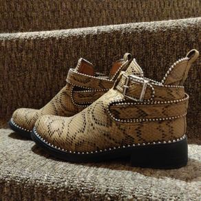 Snake print Ankle Boots, size 38