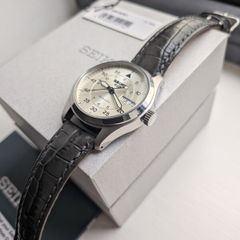 Seiko 5 Sports Champagne Flieger