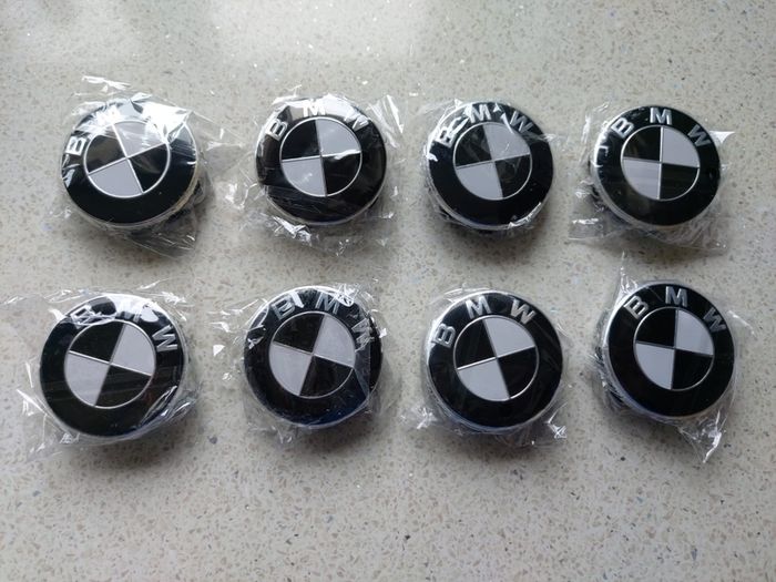 ( x 2 Sets) Black BMW Centre Caps 68mm - FREE POST