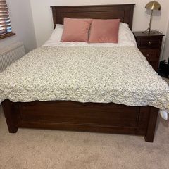 5ft Mahogany bed frame