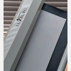 Luxburg 120" Matte White Manual Pull-Down Projector Screen