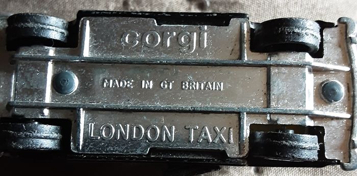 Corgi black cab