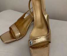 Gold Low Heel Sandals Label Size 43 (Fits EU 41)