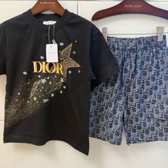 D T-shirt and shorts set 7yrs