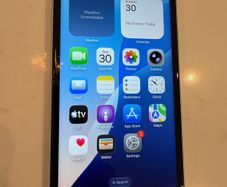 iPhone 11 128GB, White, Perfect Condition, Factory Unlocked