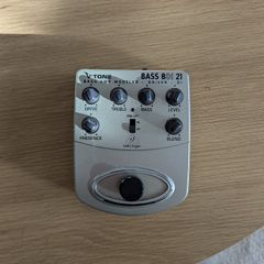 Behringer BDI21 V-Tone Bass Amp Modeler