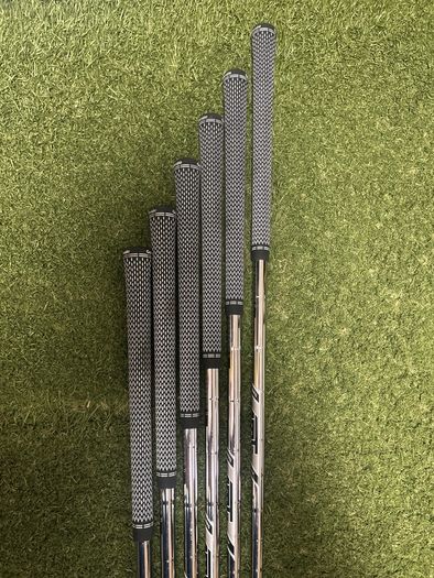 Titleist T200 irons