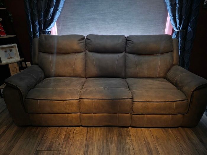Electric Recliner Sofa