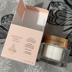 Charlotte tilbury magic cream