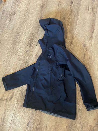 Arcteryx beta SL jacket Men's XS