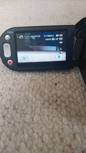 Samsung HMX-105 Camcorder