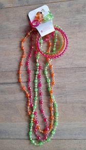 New:  Child's jewellery set