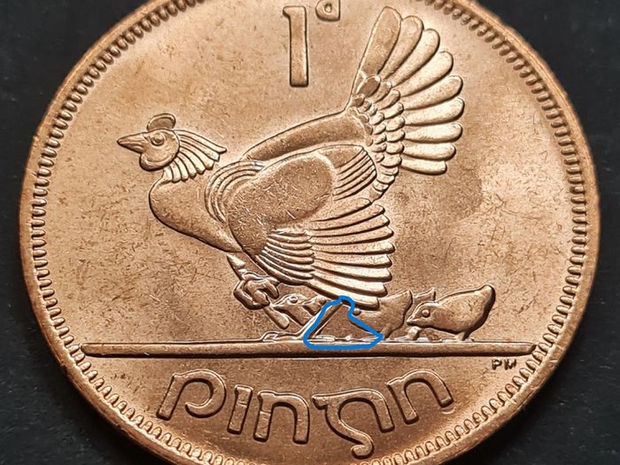 Excellent Chickless BU Ireland 1968 1d Penny Missing Chick Variety Error coin.