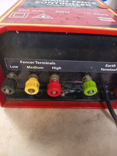 Cheetah (M2)  M250 Electric Fence Mains Controller.