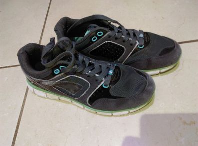 Boys Shoes / Runners / Trainers, 3.5UK