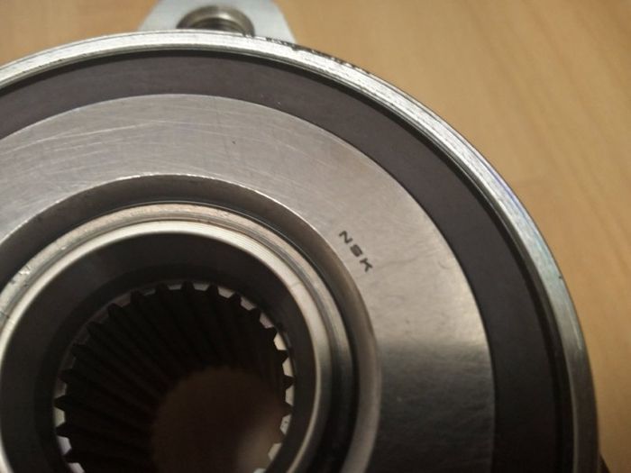 TOYOTA Front Wheel Bearing Kit