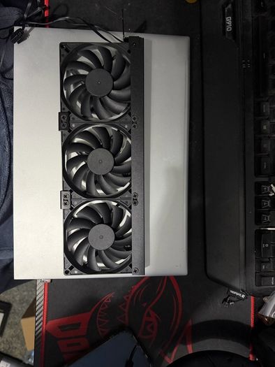 A-RGB GPU Card Bracket Fans