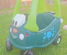 Little tikes car