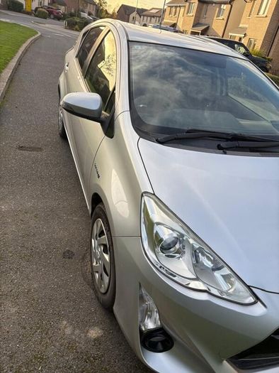 2015 Toyota Aqua S 1.5 Hybrid Automatic | LOW KM