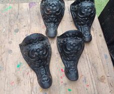 cast iron bath legs