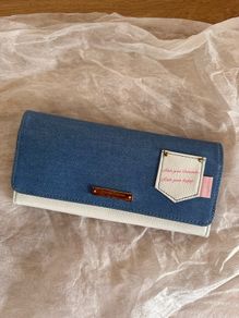Samantha Thavasa Women's wallet