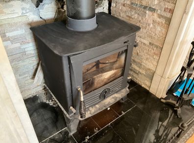 Wood burning stove