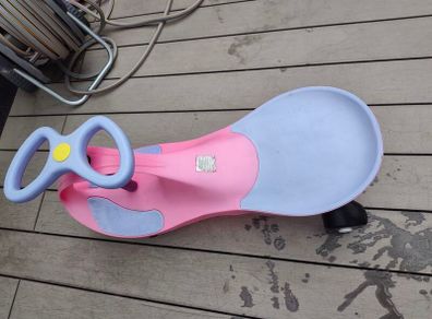 Wiggle car