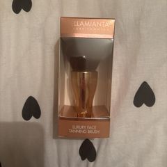 Bellamianta luxury tanning - luxury face tanning brush