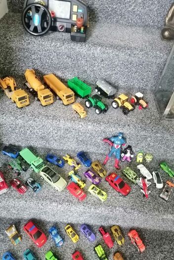 toys
