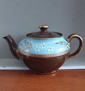 Vintage 1940s Sadler of Staffordshire Teapot