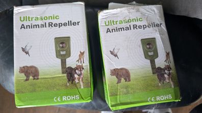 Ultrasonic animal pest repeller