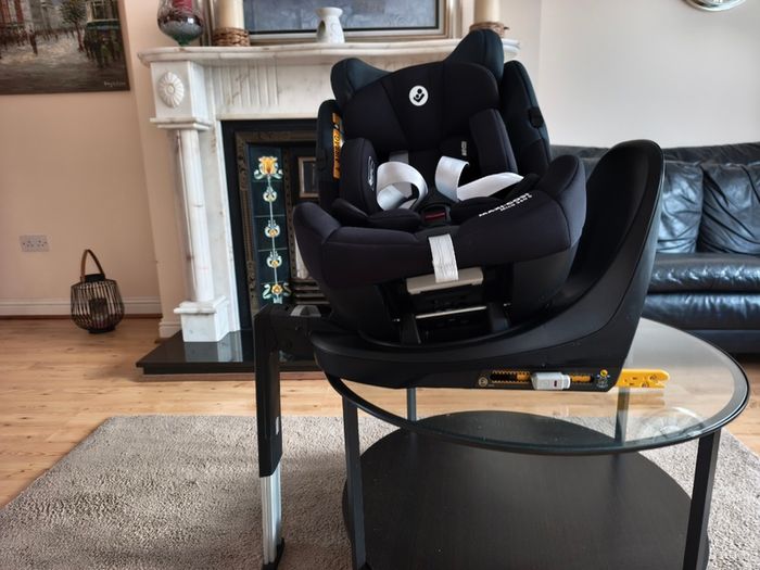 Maxi cosi 360 isofix