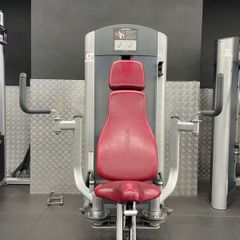 Chest fly machine