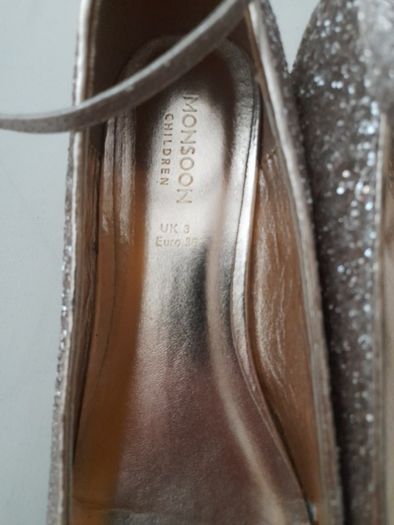 girls monsoon shoes