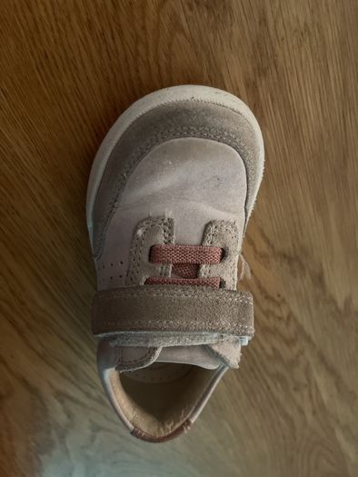 Clarks Fawn Hero toddler shoes size 5G