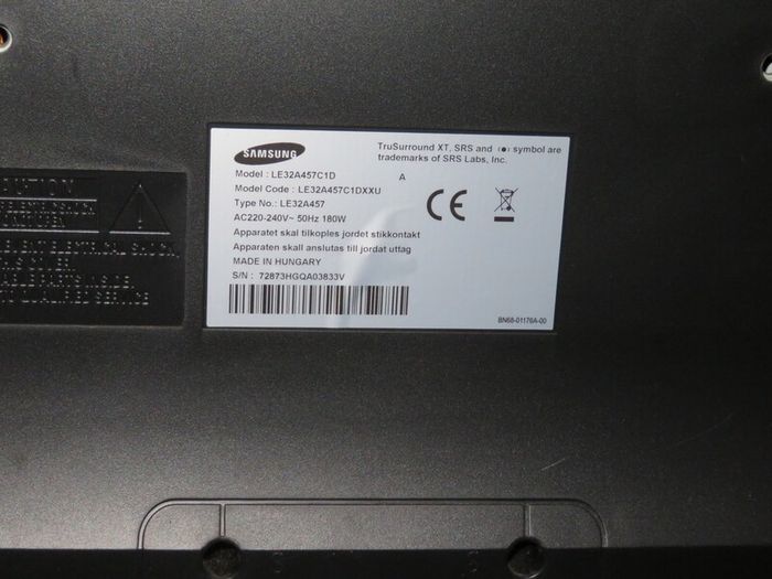 32 Inch Samsung TV (HDMI, no remote)