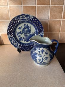 Chinese Wall plate & Victoria water jug