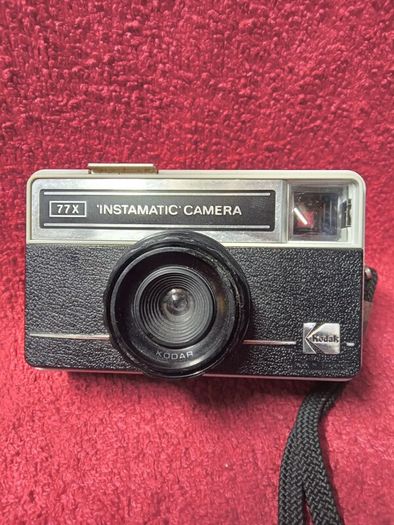 Vintage Kodak Instamatic 77X  Camera