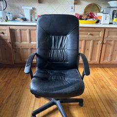 Free spin office chair
