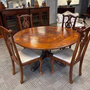 Victorian quality inlaid walnut round centre table & 4 chairs