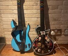 Guitar Hero Xbox 360 Guitars