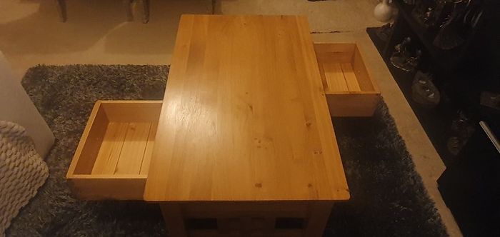 Solid Oak Coffee Table & 2 Matching Lamp Tables Set